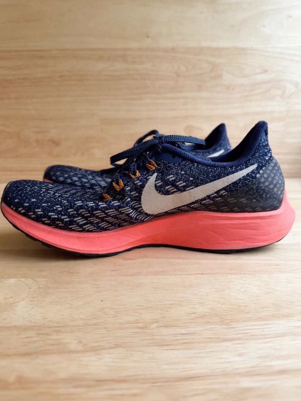 Nike Women's Navy Knit Running Shoes with Coral Midsole
